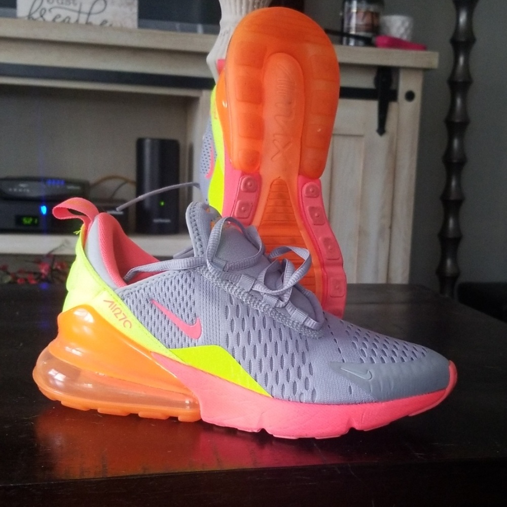 Nike Air Max 270